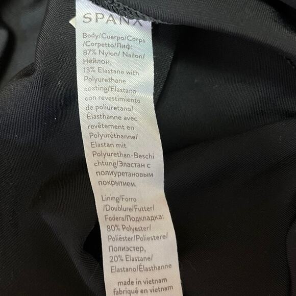 Spanx Black Faux Leather Camo Activewear Athletic Fitness Ankle Leggings Size XS - Picture 6 of 6